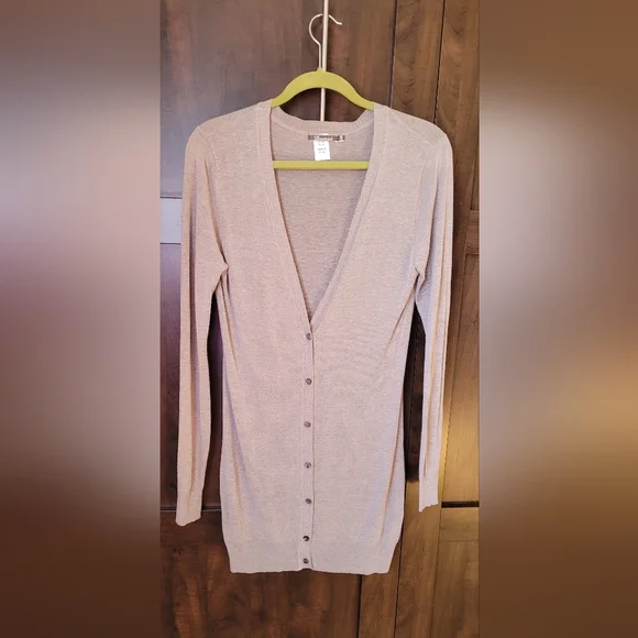 Button up Cardigan - Picture 1 of 5